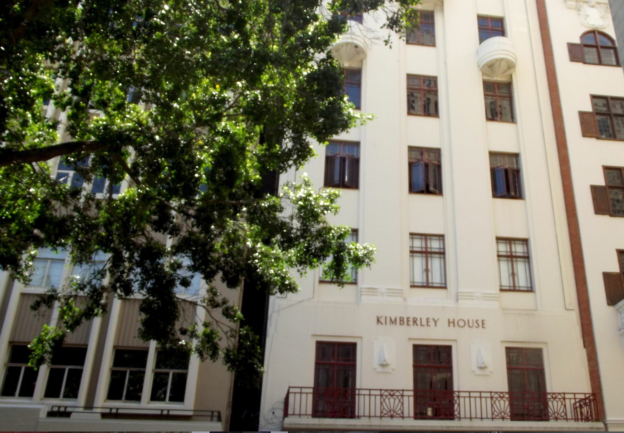 Purple House Accommodations Кейптаун Екстериор снимка
